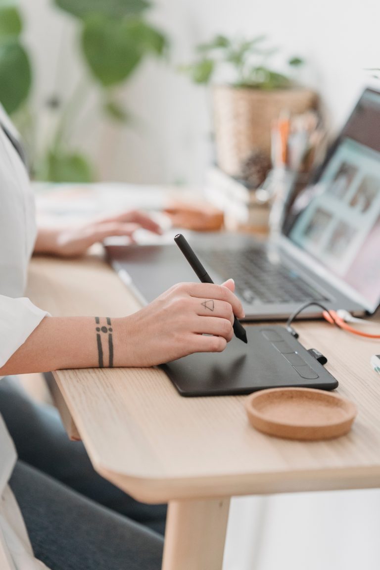 Cinco de las mejores formas de generar más clientes potenciales mediante las páginas de empresa de LinkedIn